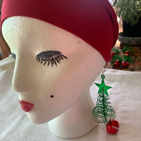 Earrings Exaggerated Christmas Tree Ornament Pierced Earrings - Picture 3 of 8